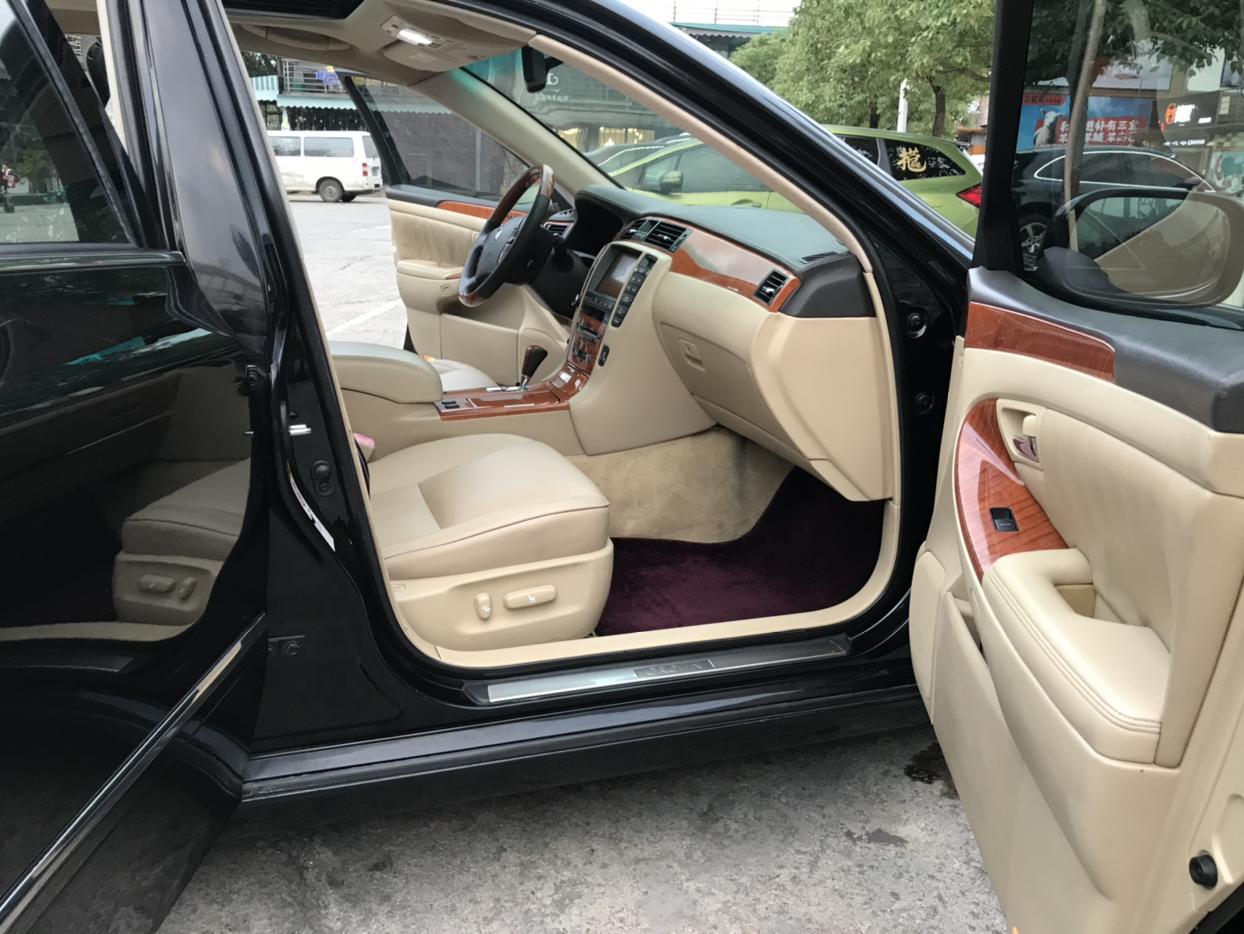 经典十二代皇冠