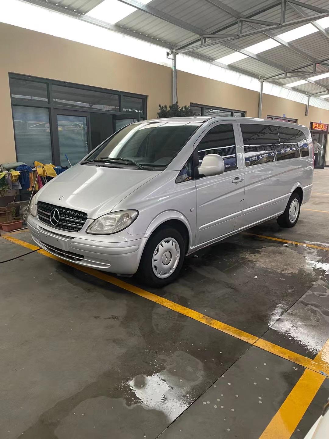 11年奔驰威霆八座