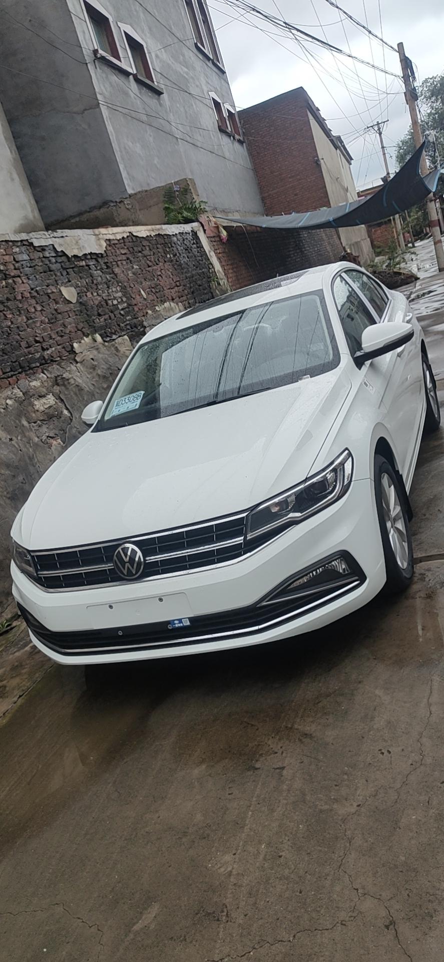 中秋节买的宝来15精英