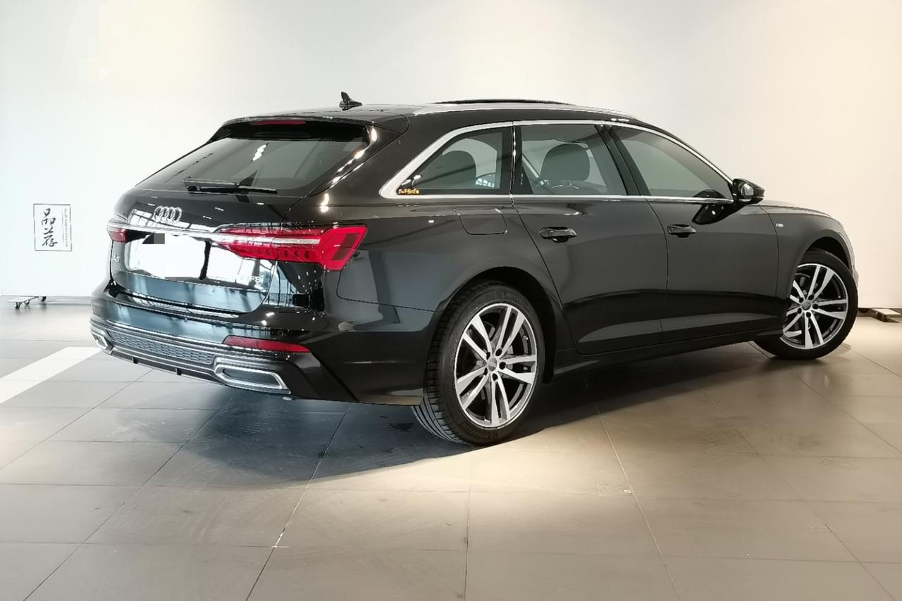 奥迪a6lavant旅行版2021年