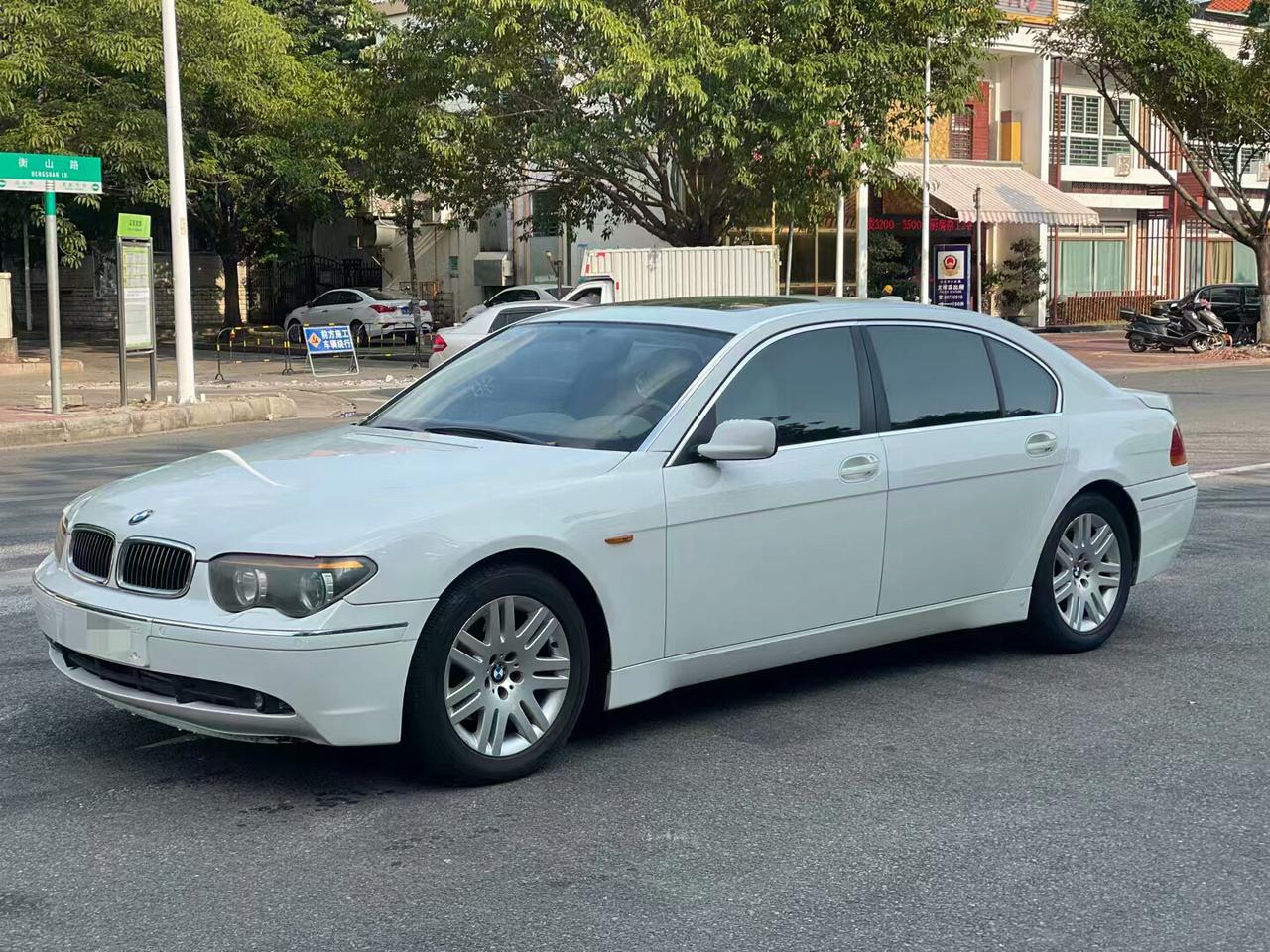 04年宝马730li