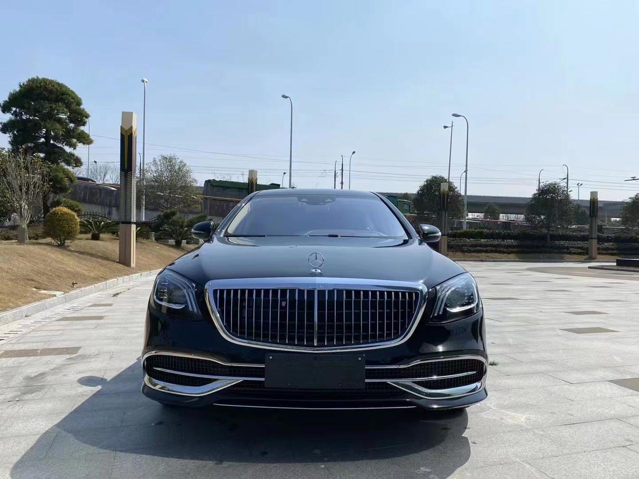 迈巴赫普尔曼s680黑米现车