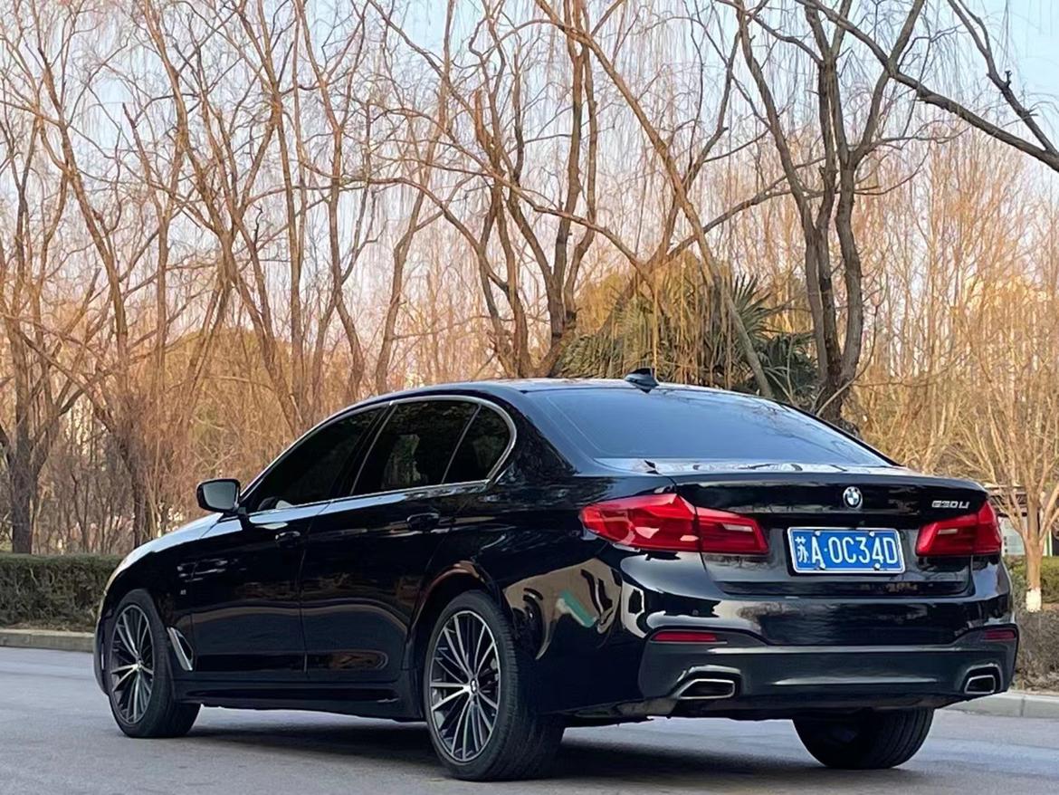 宝马530li尊享运动版