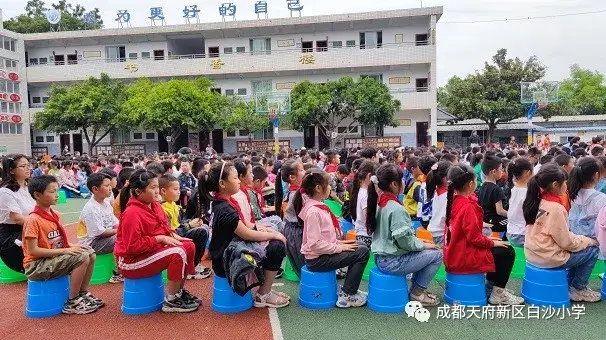 点亮孩子人生信念，唤醒人生真实热爱——记白沙小学励志演讲活动