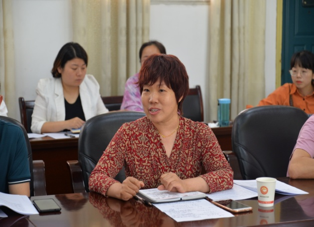 倾情研讨，共同成长—记湘潭凤凰中学2021年市级课题开题论证会