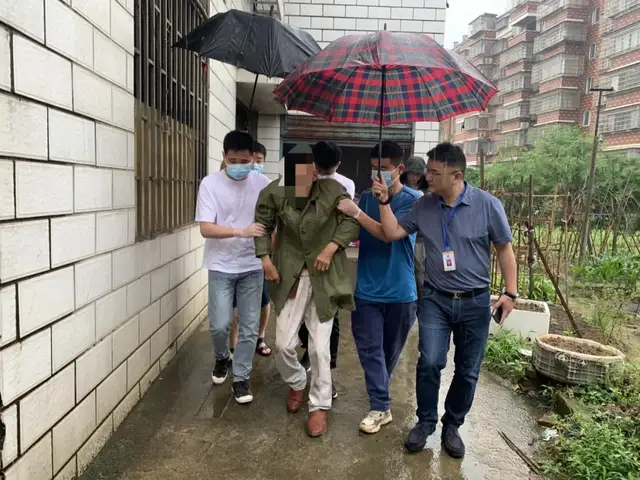 「我为群众办实事」老人流浪30年，救助站送他回家