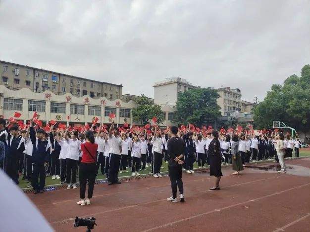湘潭市二中“从小学党史 永远跟党走”主题教育活动专题报道