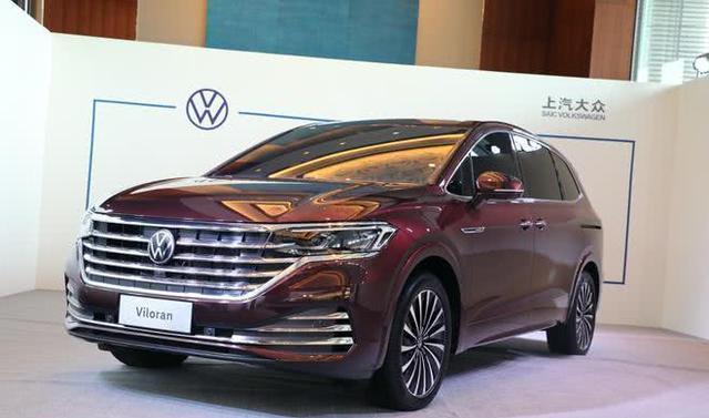 入门价格或不到30万,全新大众巍昂或下月开售近日,小编从相关