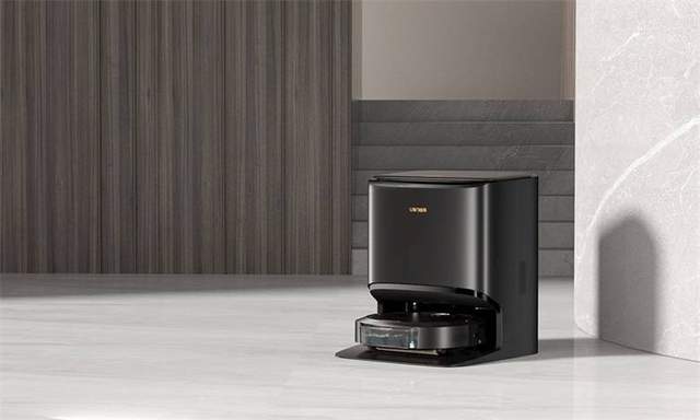 UONI由利A1 Pro扫地机器人，首款实时水洗自清洁机器人