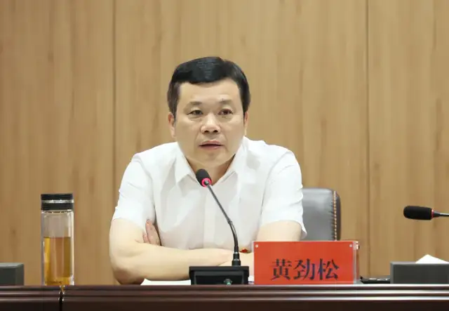 锻造城发铁军，凝聚攻坚力量！湘潭城发集团举行“七一”表彰暨党委书记讲党课大会