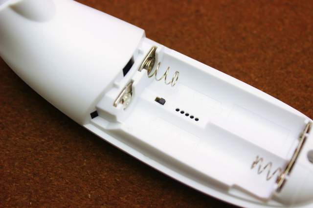 新升级更便捷——凡米发光耳温计使用