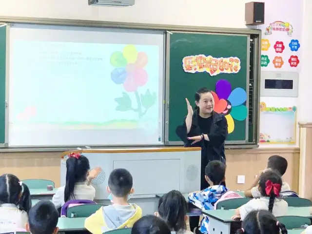 成都市双流区实验小学外国语学校——为阅读插上艺术的翅膀