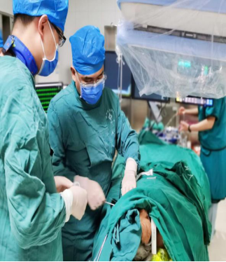 「以案说术」随身携带一个‘急救医生’，让猝死不再无“防”
