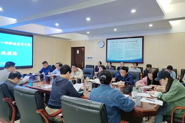 上紧廉政“螺丝”，筑牢思想“防线”！湘潭市人社局开展集体廉政谈话​