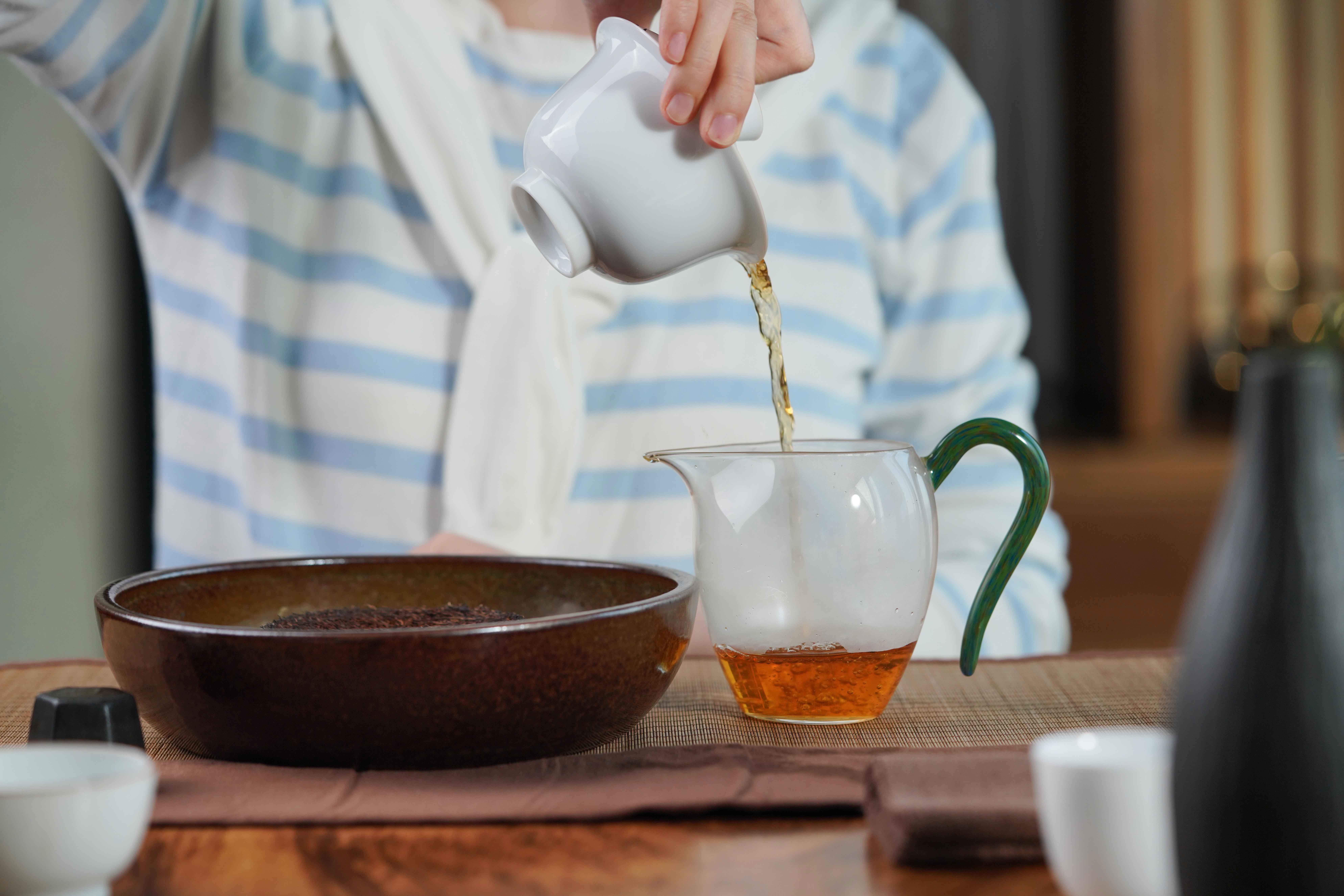 小喜年-你是一个“会喝茶”的人吗？这些茶具你的茶桌上有吗