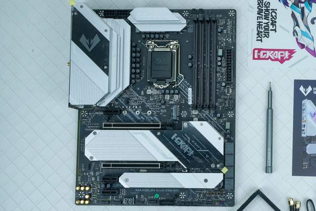 铭瑄Z590电竞之心，性能稳定，性价比高