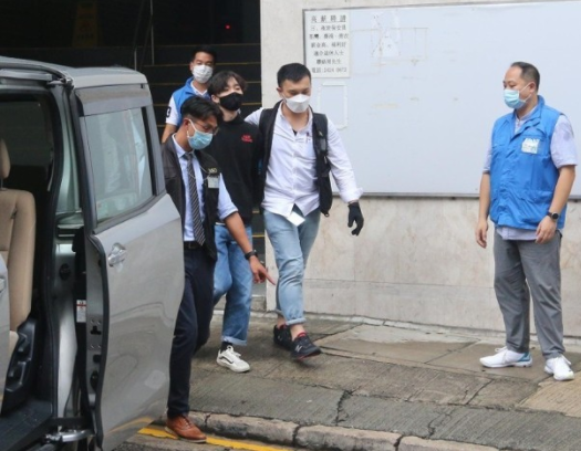 晚报|孟晚舟获释回国 中国千亿级企业达222家