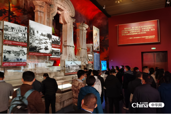 西藏基层干部赴京参观学习班第二期学员参观中国共产党历史展览馆