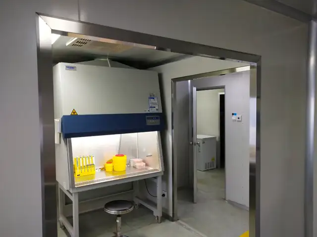 人医检验人，一群行走在刀尖上的防疫尖兵