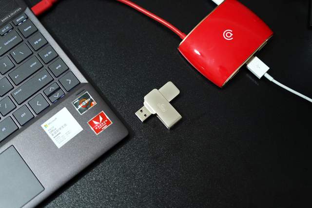 首款搭载40nm制程的“中国芯”闪存盘 aigo U330U盘成就一代经典