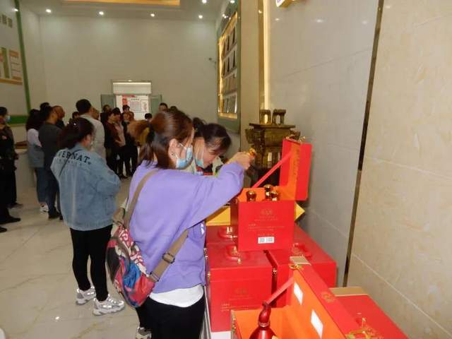 五一聚焦」聊城市民及忠实消费者到金水城参观考察（图14）