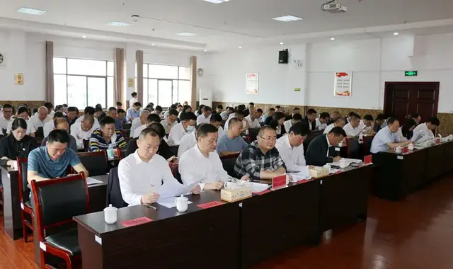 肩负职工嘱托 履行治企职责——湘潭交发集团第一届四次职工（会员）代表大会召开