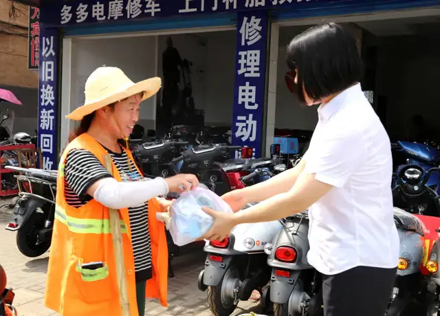 「为群众办实事」湘潭县人民医院：高温慰问到一线，防暑降温送健康