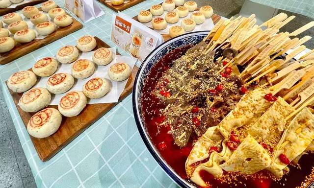 盒马又出奇招，将“冷锅串串”包进苏式月饼-科记汇