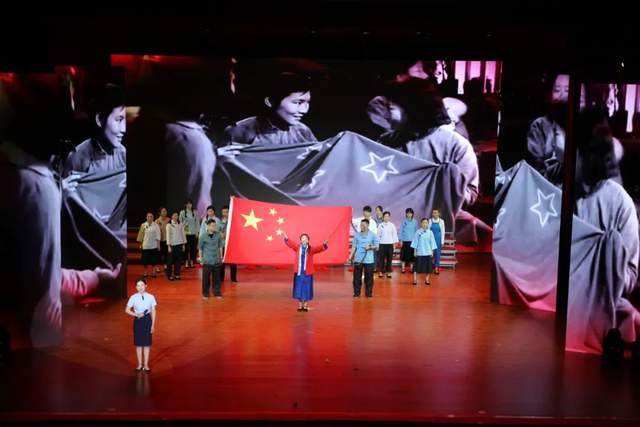 湘潭交发集团召开“两优一先”表彰大会
