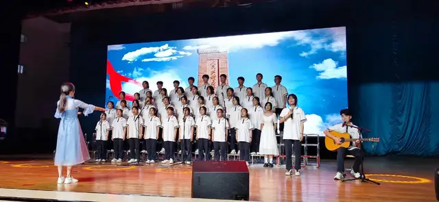 唱支歌儿给党听 | 湘潭市一中举行庆祝中国共产党建党100周年红歌比赛暨"七一"表彰大会
