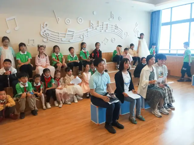 成都市双流区东升迎春小学——童心向党，唱支红歌给党听