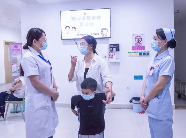 我为群众办实事｜湘潭县妇幼保健院积极开展疫苗接种志愿服务