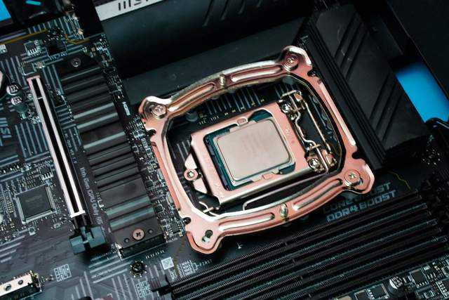 风冷未必不如水冷，超频3东海K4000表示：11代也拿捏