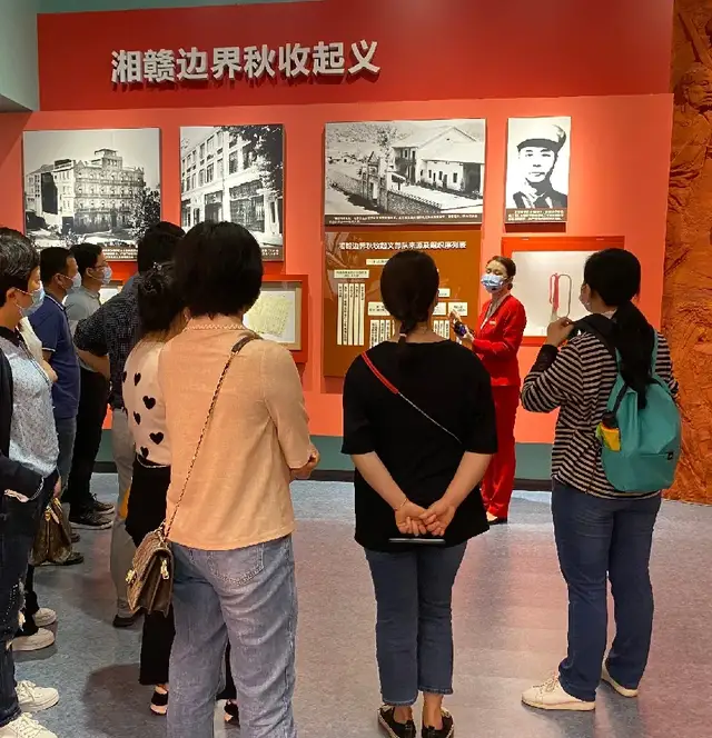 湘潭市住建局开展党史学习教育现场教学体验活动