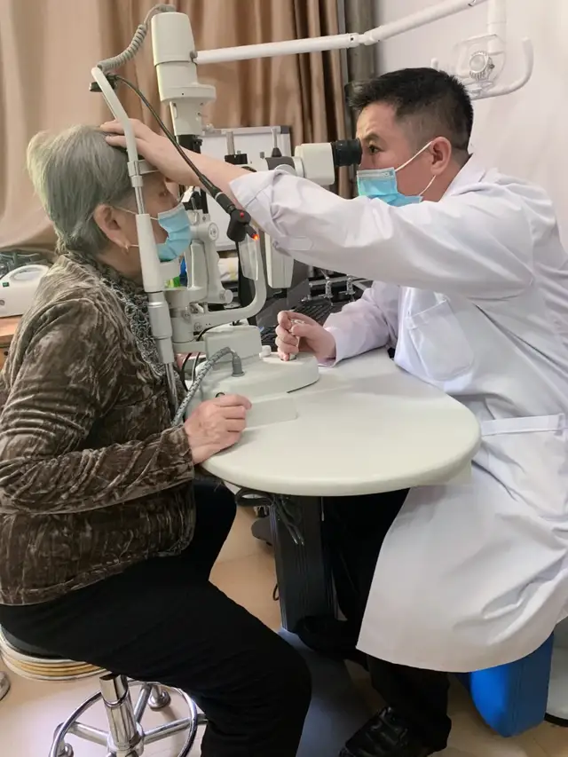 全国爱眼日，关注眼健康——湘潭市中医医院眼科开展义诊活动
