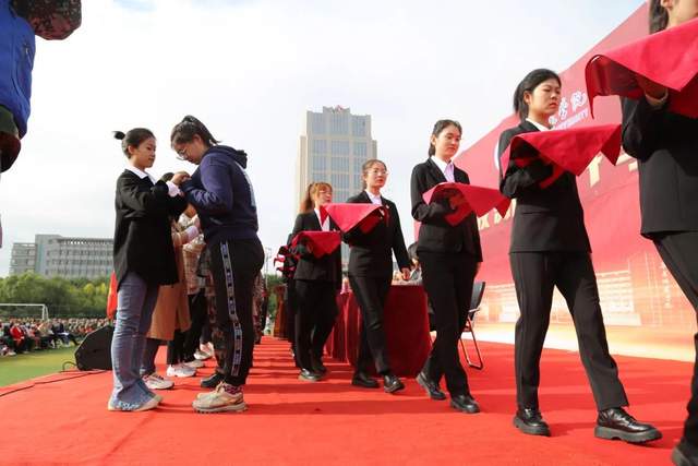 宁夏师范学院举行2021级新生开学典礼