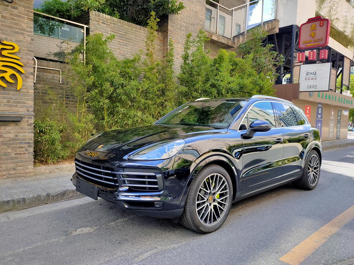 卡宴混动黑玉色_cayenne e-hybrid车友圈_上海甲宏保时捷小国_懂车帝