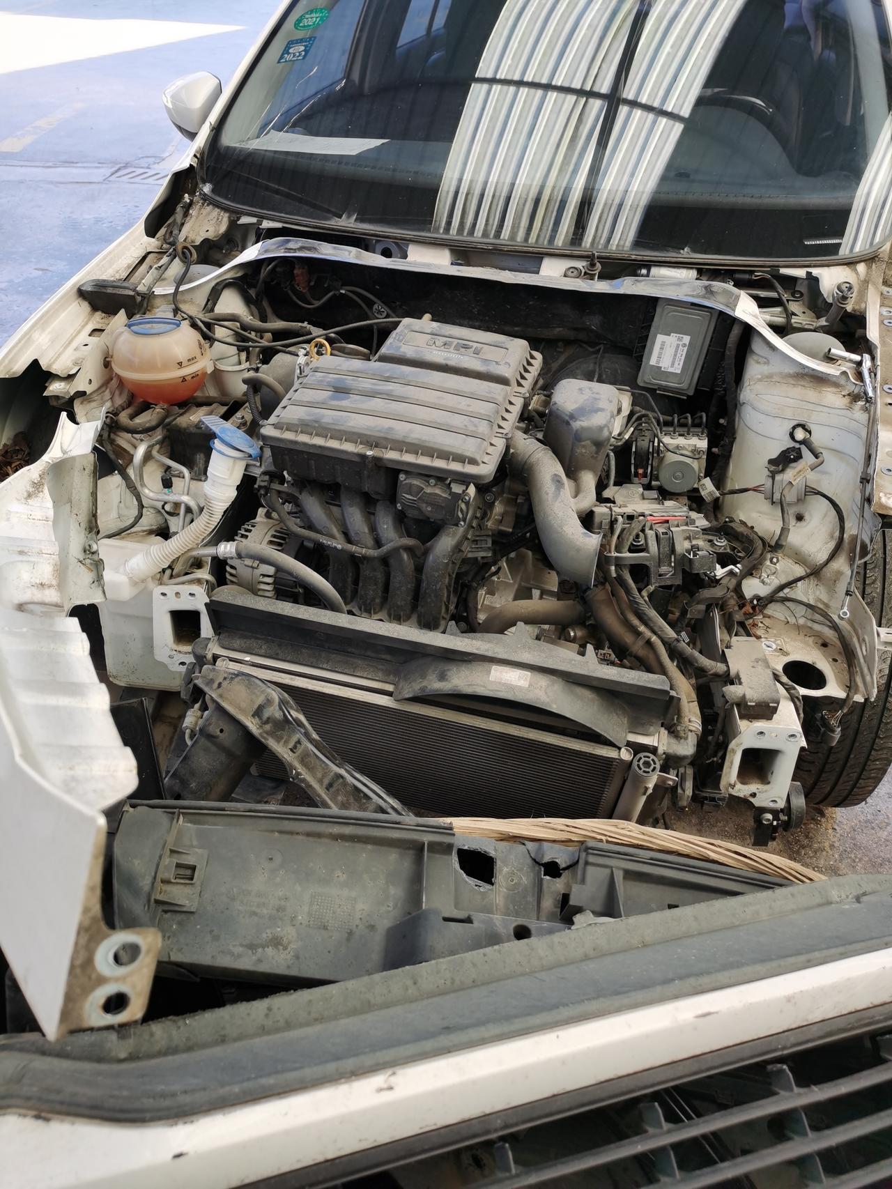 大梁变形,大梁整体往右_捷达车友圈_懂车帝