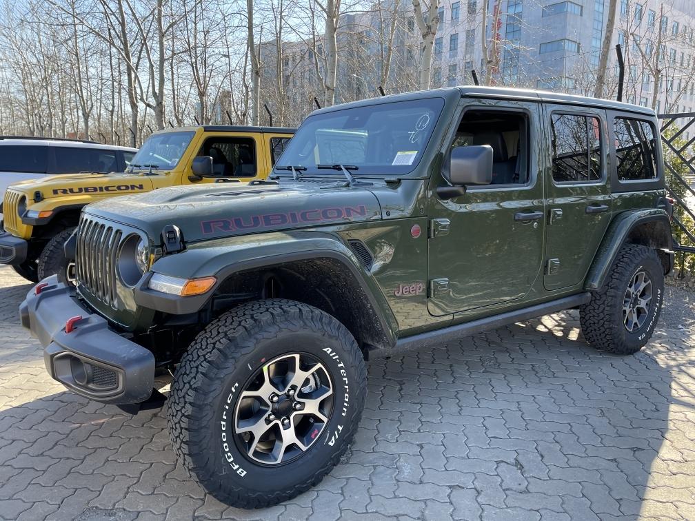 21款丛林绿牧马人