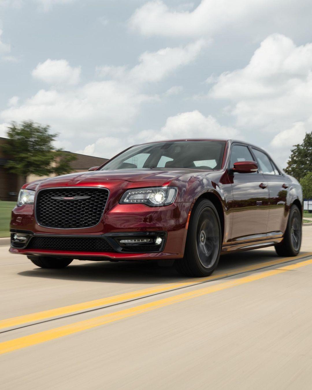 2021克莱斯勒300s