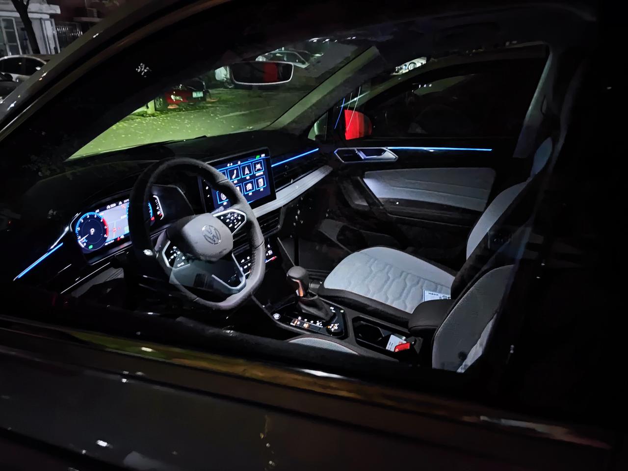 22款途观l旗舰版夜间灯光共赏_途观l车友圈_懂车帝