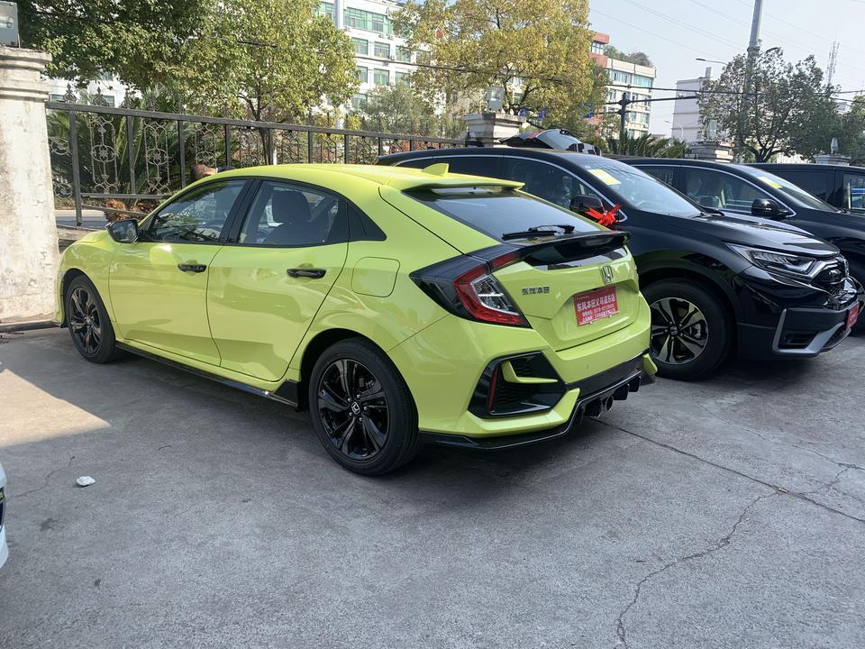 闪烈黄思域两厢版