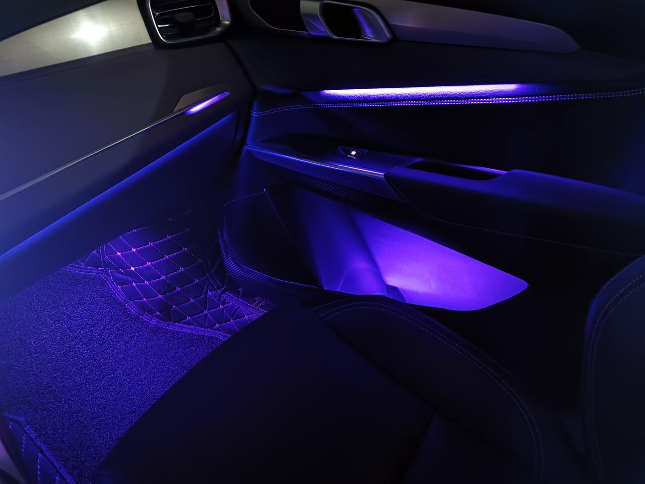 领克01改透镜和氛围灯