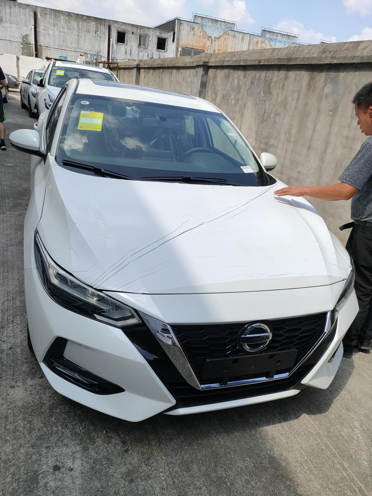 轩逸14代 20改款珍珠白,搞好141000,该送的都送,如