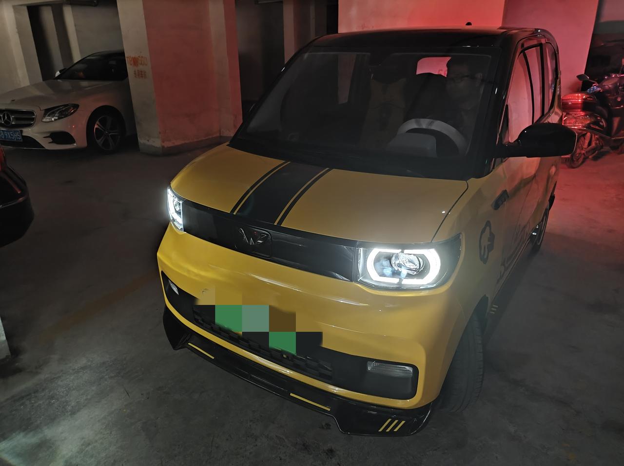小黄鸭更换led灯_五菱宏光miniev车友圈_犊子x迷茫_懂车帝