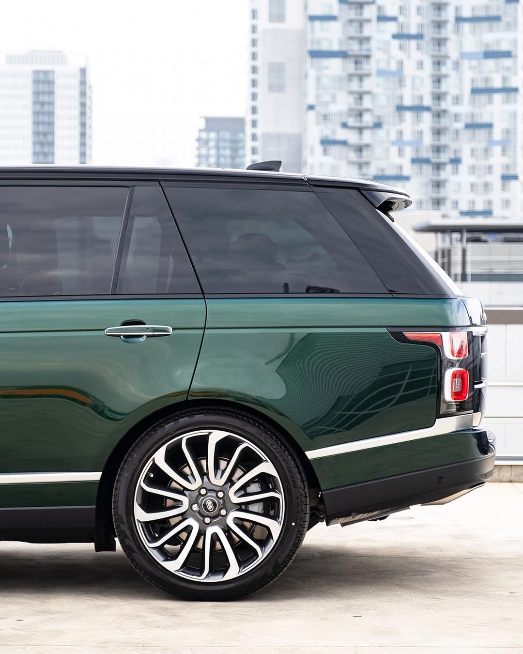 揽胜这个赛车绿配色如何