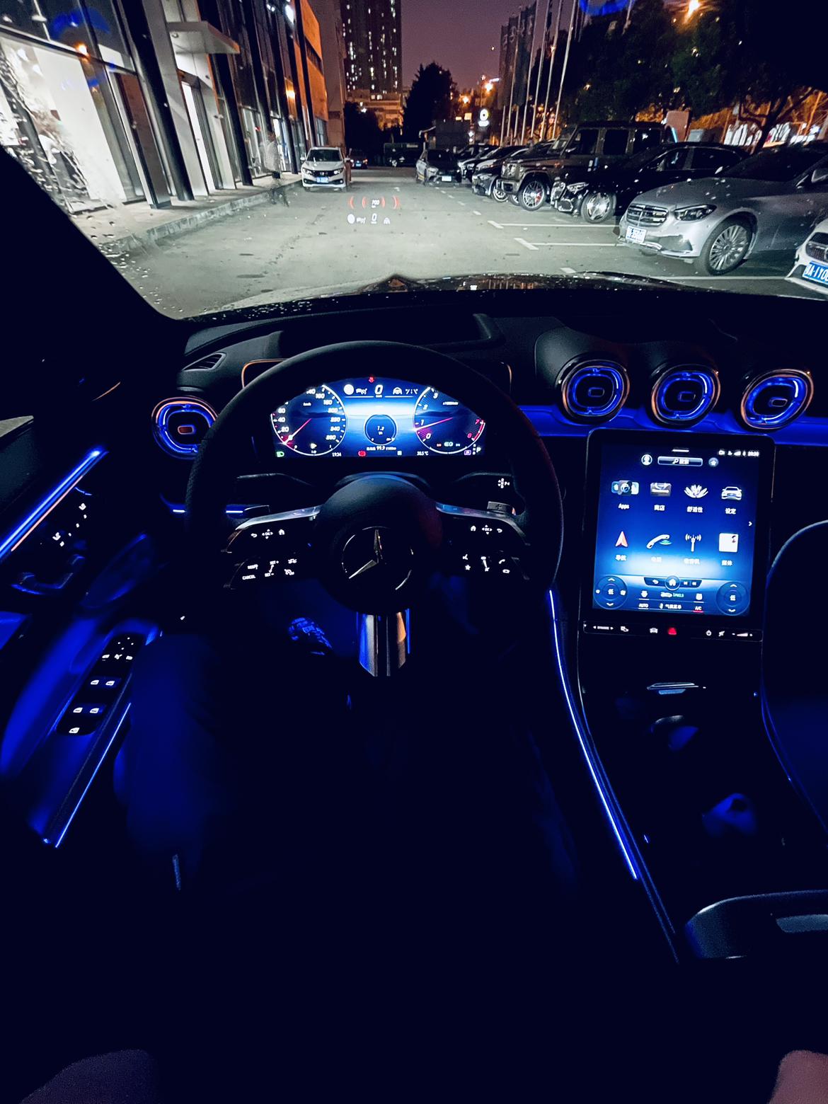 夜拍全新奔驰c级