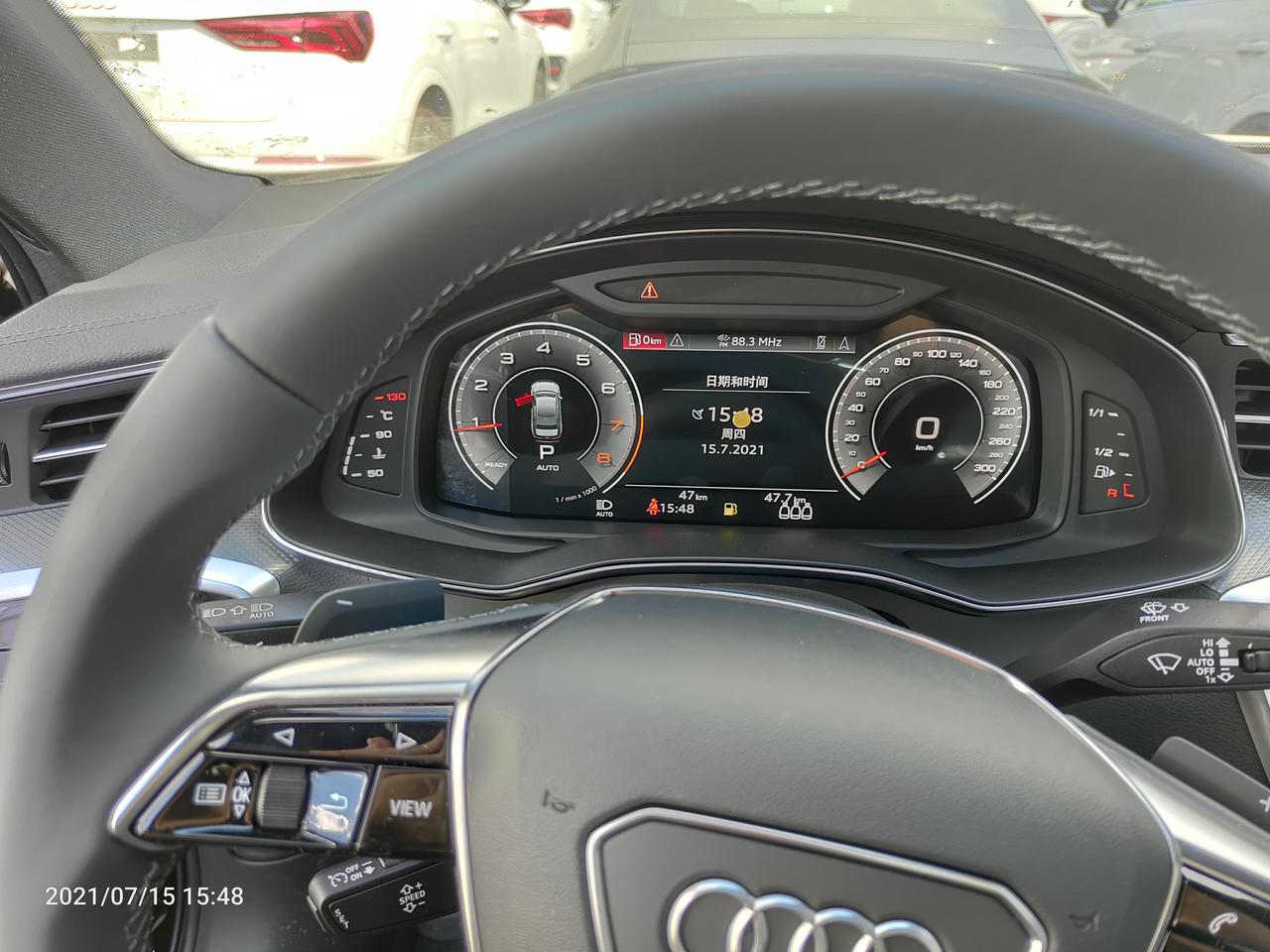 提车时公里数47公里,油表显示无机油,正常吗_奥迪a6l车友圈_懂车帝