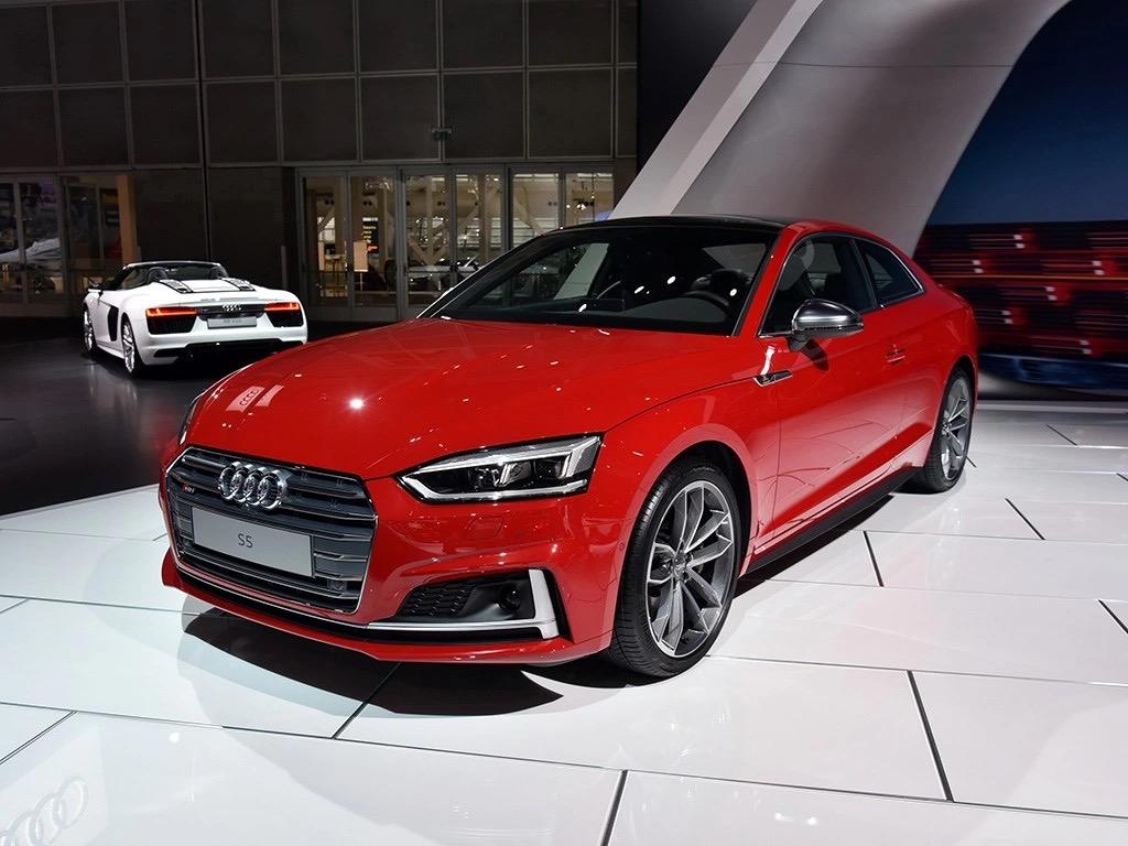 最近跟媳妇商量 准备入手奔驰amg c43 couple 四