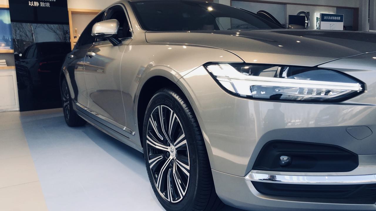 坐标:河北张家口车型:沃尔沃s90致远豪华版 4月28日提车